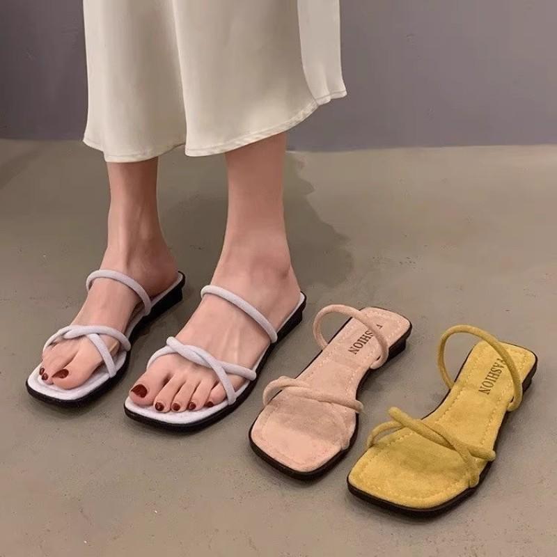 Slippers women's summer wear fashion new suede retro temperament with skirt thick heel cool slippers