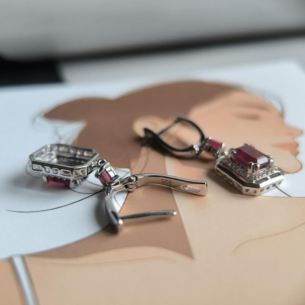 Серебряные серьги с натуральным рубином 1.717ct (2194897)