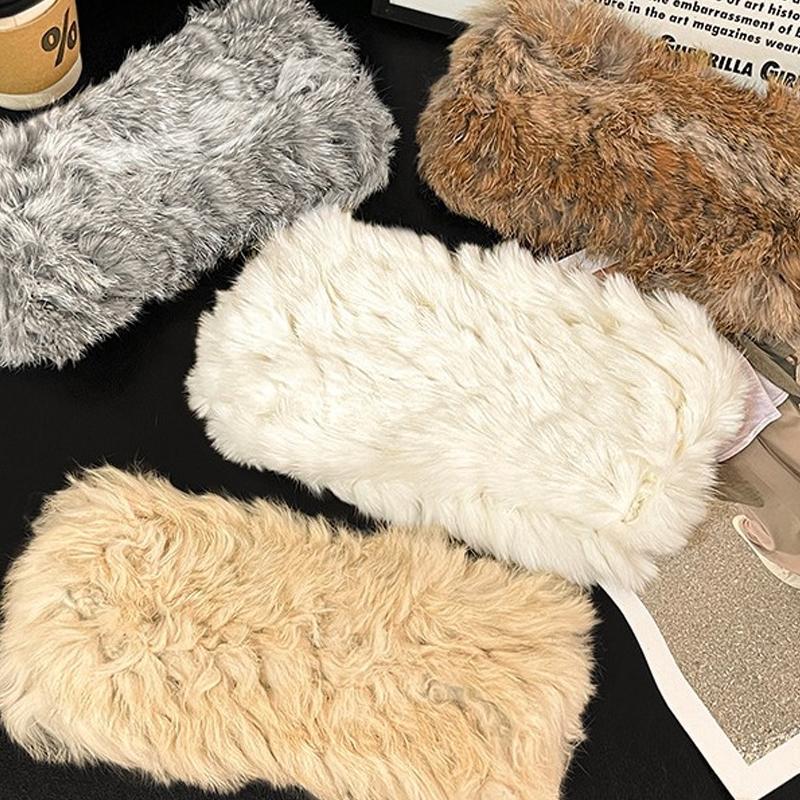 1pc Women's fleece lined Beanie,Fashion Furry Russian Cossack Style Soft Warm Plush headband for Cold outdoor Weather Winter