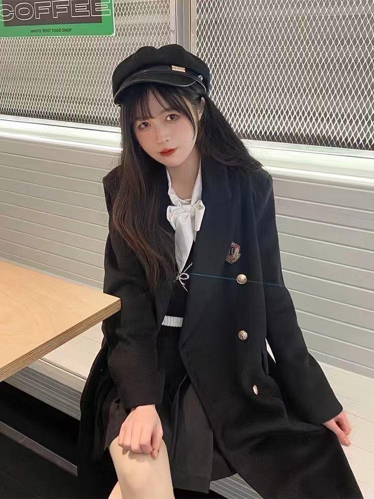 Women's Japanese Style Black Double-Breasted Woolen Coat - Mid-Length, Autumn/Winter 2025 Collection.