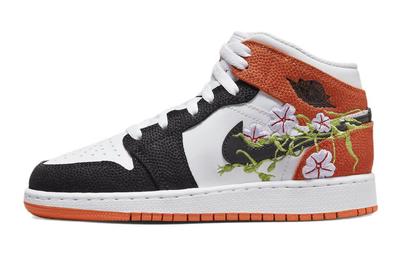 1 Mid SE Koszykówka Blossom GS DQ8390-100