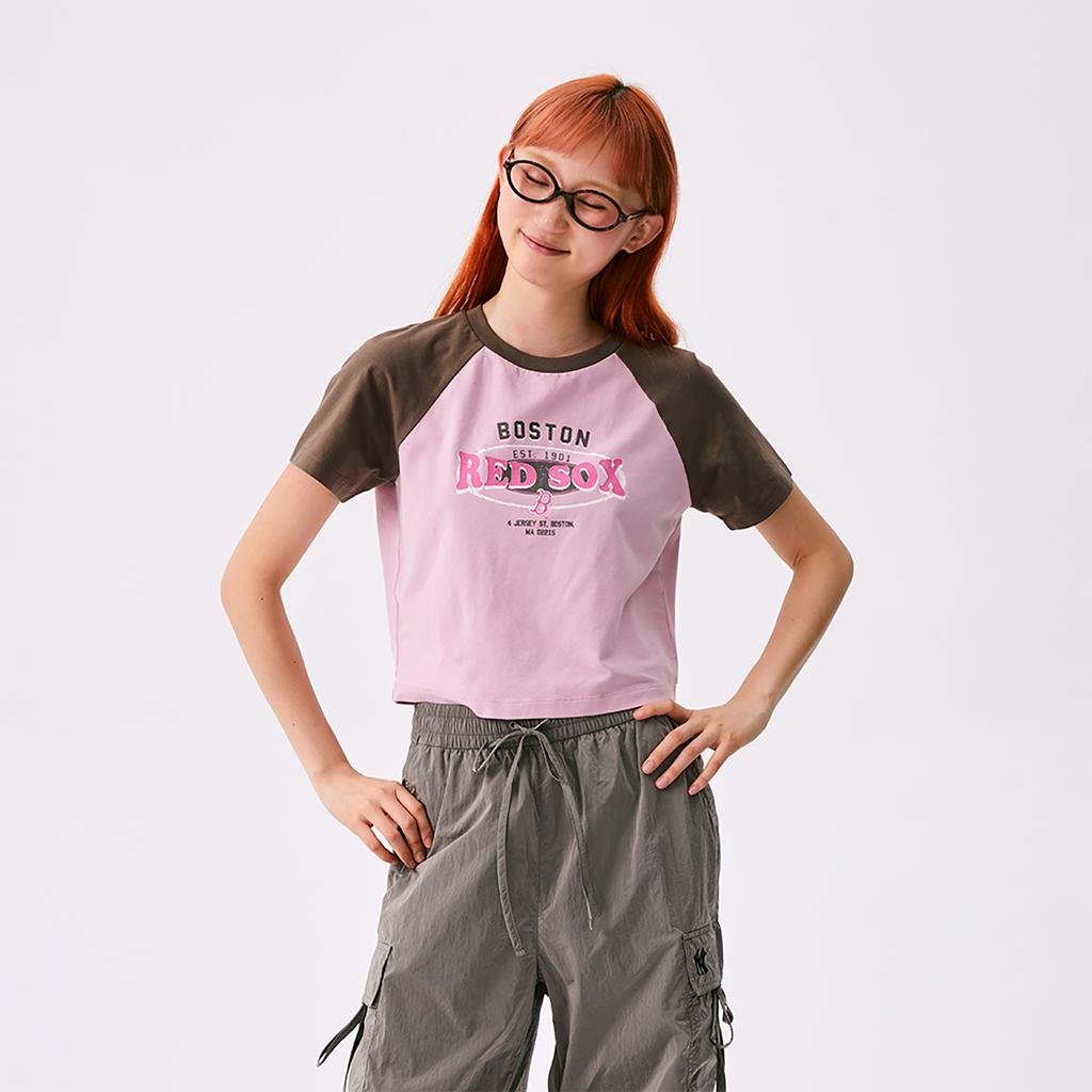 New MLB Preppy Style Collection Boston Red Sox SS25 Raglan Sleeve T Shirt Women's Pink 3FTSV0853-43PPM