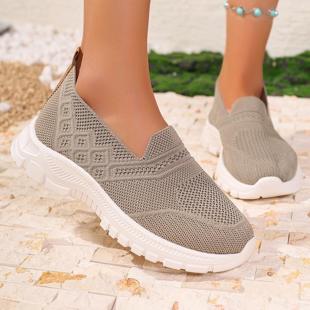 Fashion Women's Summer Shoes Mesh Breathable Sneakers Light Slip on Flat Platform New Casual Shoes Ladies Anti-slip Walking Woven Shoes