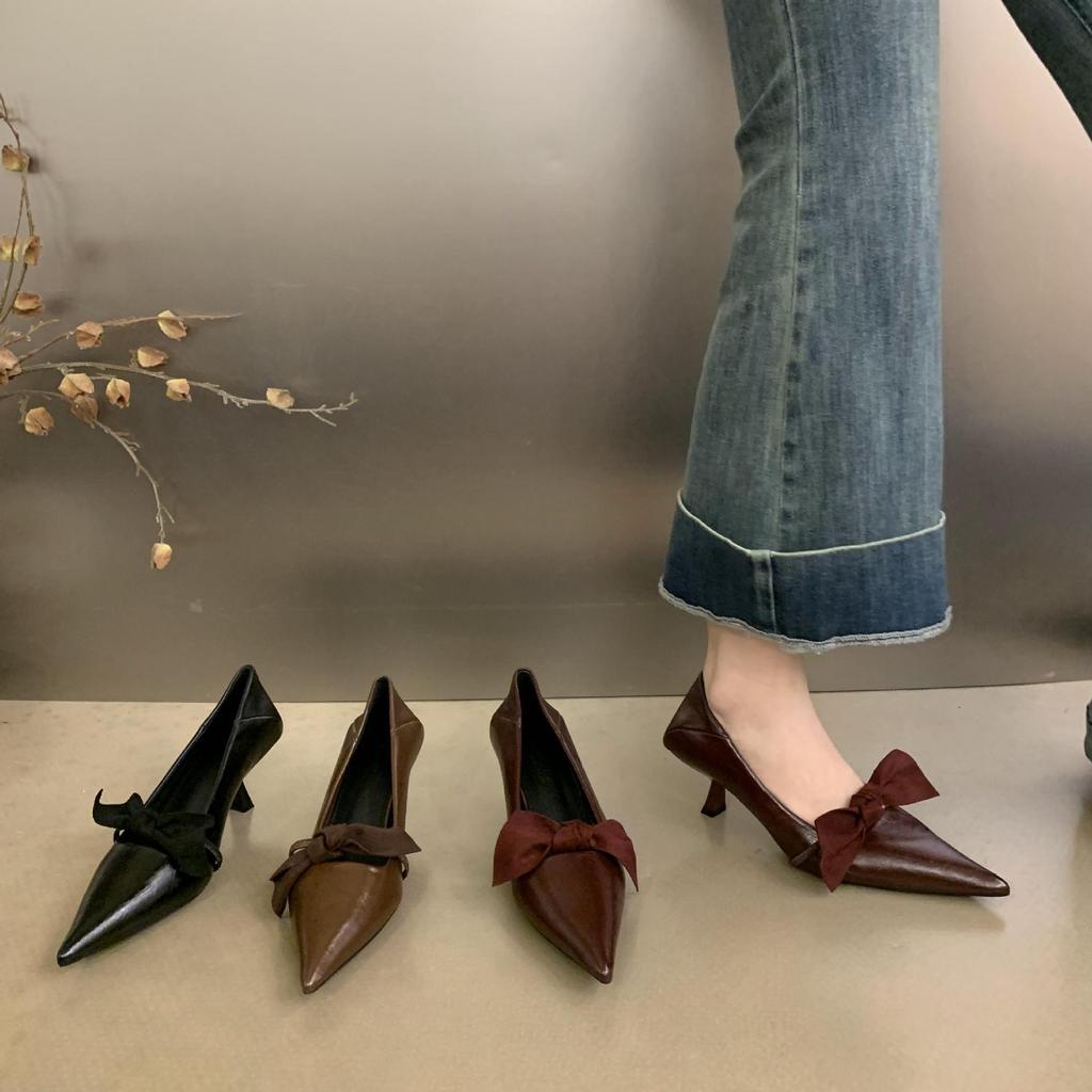 Commuter style burgundy pointed high heels women's 2025 spring and autumn new fashion bow thin heel light mouth single shoes