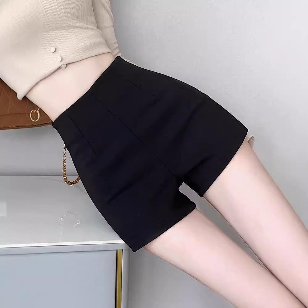 Women's Slimming High-Waist White Summer Shorts - Lightweight, Tight Fit, Ideal for Outdoor Wear