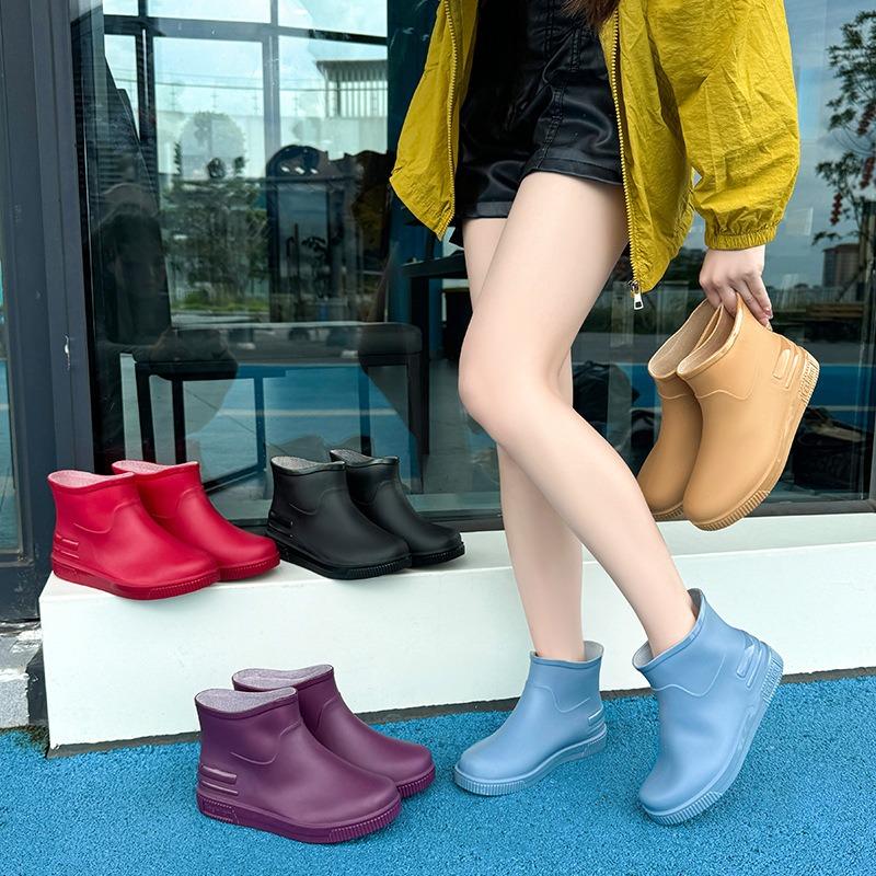 Fashion Short Tube Women's Rain Shoes Outdoor Low Tube Water Shoes New Non-slip Rain Boots Adult Warm Water Boots Rubber Shoes