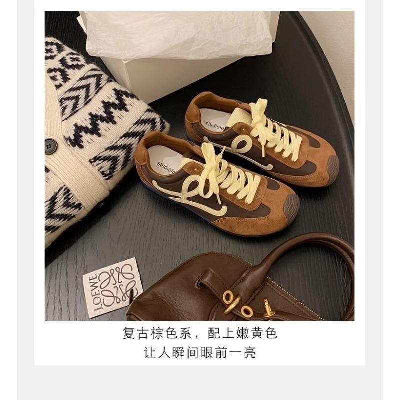 

College style summer new versatile casual little white shoes student trend sports shoes 40 темно-коричневого кольору