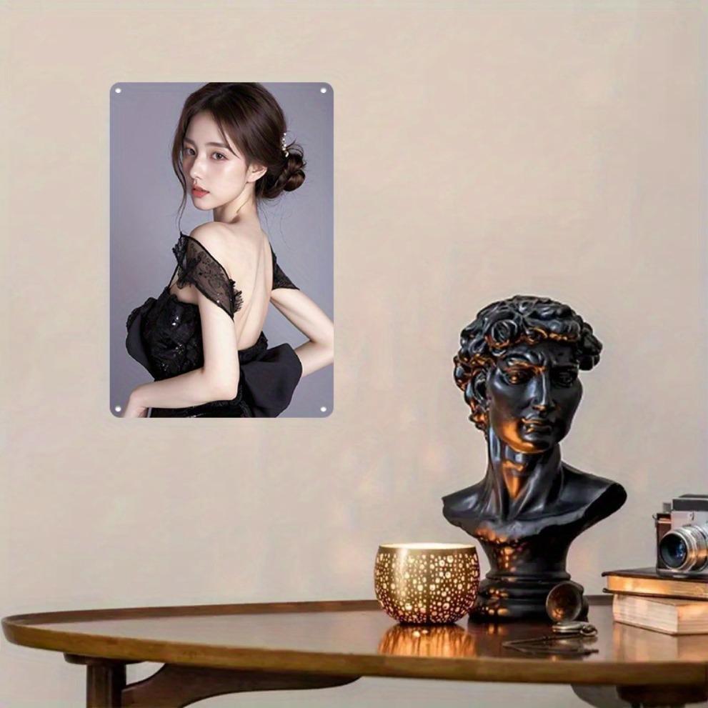 Retro Metal Wall Art Vintage Lace Portrait Elegant Home Decor Black & White Canvas Poster 8x12 Inch