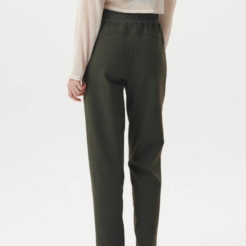 Huit Straight Fit Soft Fleece Pants Htwpn4k04t