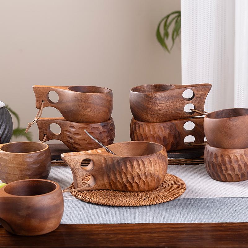 South American Walnut Coffee Cup with Finnish Design and Anti-Scald Acacia Wood Lanyard Handle