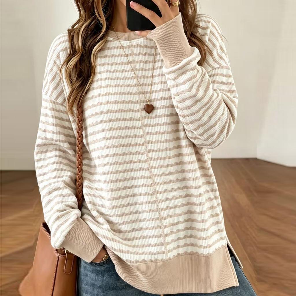 Women's Striped Side Slit Pullover Sweatshirt Loose Fit Long Sleeve Top for Fall Winter