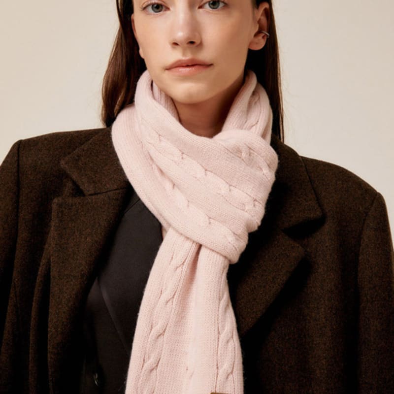 Saint Luxure Cable Loop Muffler Pink