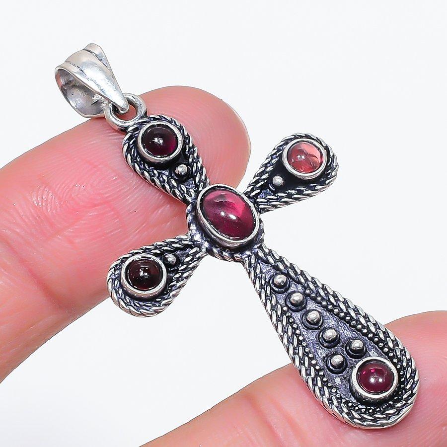 

Натуральный камень Гессонит Гранат 925 стерлинговое серебро Ювелирная подвеска 2,13 I8M83