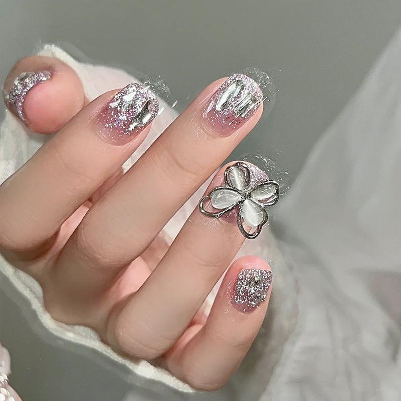 

Elegant Butterfly Rhinestone Pink Ice Luxury Flash False Nails