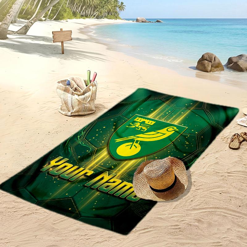 Norwich City Gepersonaliseerde Bedrukte Strandlaken Voetbal Logo Steun Aangepaste Naam Tekst Absorberende Handdoek Voor Sport Reizen Speciaal Cadeau