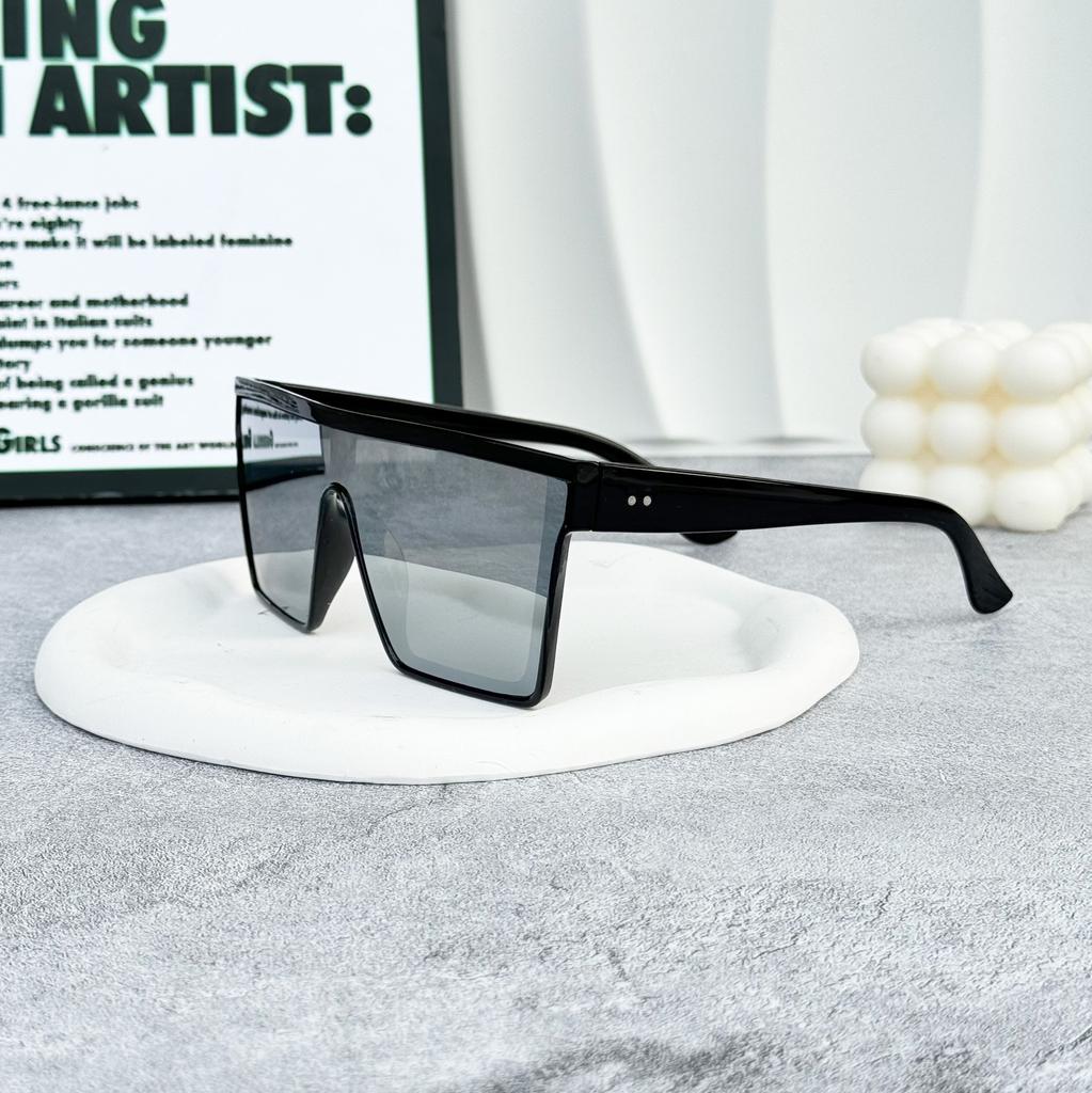 Outdoor Cycling Street Photography Sunglasses Punk Style Sunscreen Personalized Large Frame One-Piece Sunglasses