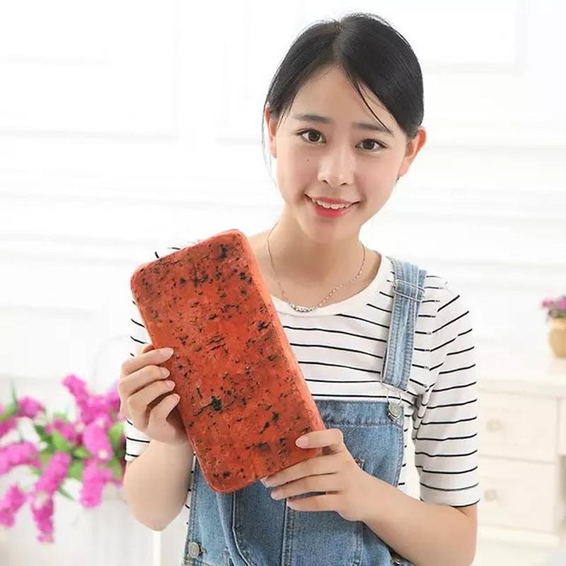 Jucărie Pernă de Pluș cu Aspect Realist de Lemn