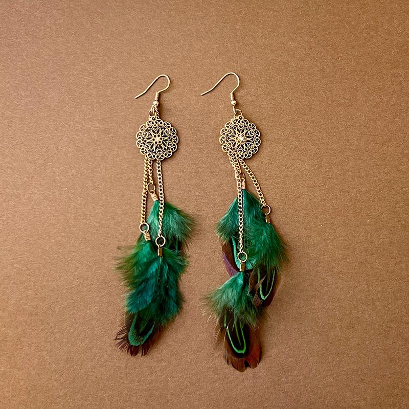 Green Natural Water Drop Feather Earrings for Women Vintage Boho Long Rhinestone Crystal Dangle Earring Vacation Jewelry