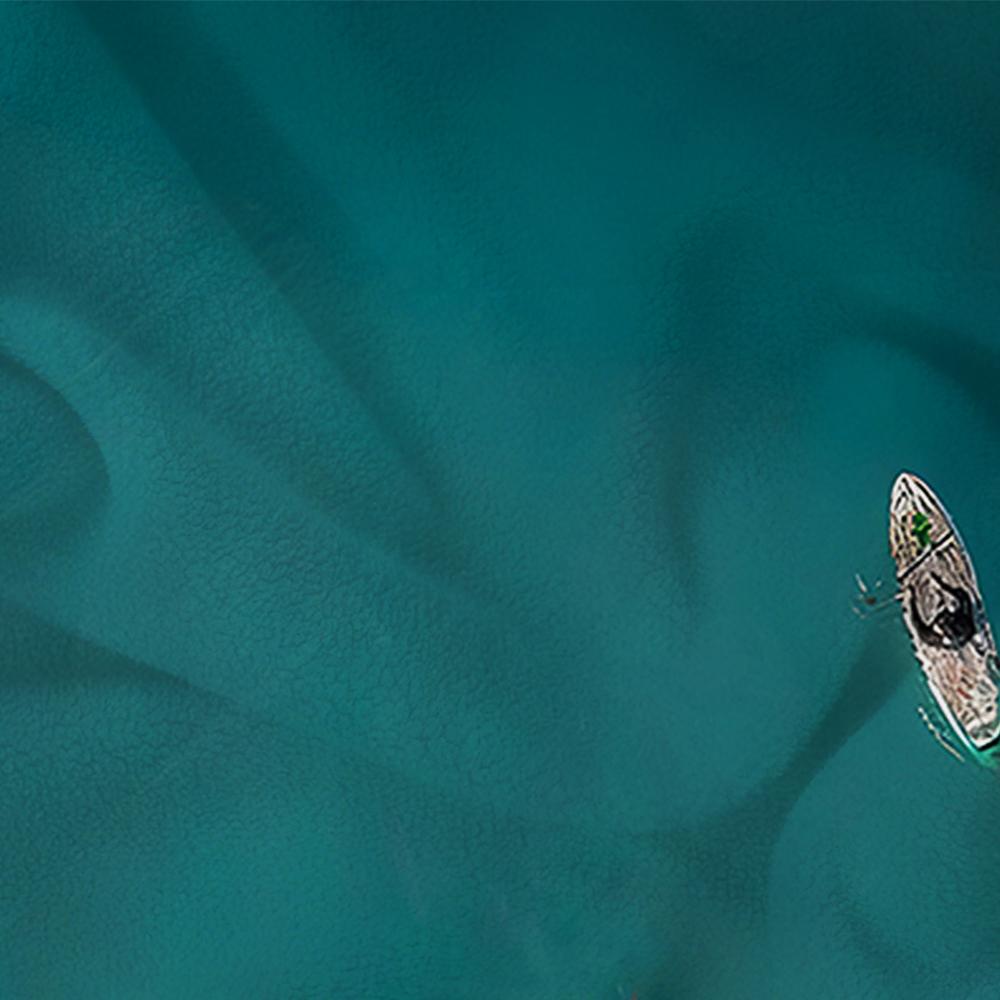 Turquoise Sunlit Sea Surface Cartoon Anime Print Flannel Blanket Soft Warm Throw for Kids Bedroom Sofa Christmas Office Car