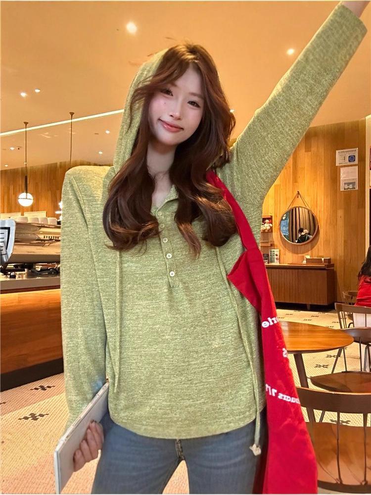Korean-Style V-Neck Hooded T-Shirt for Women - Casual Loose Fit, Half-Buttoned, Early Autumn Top