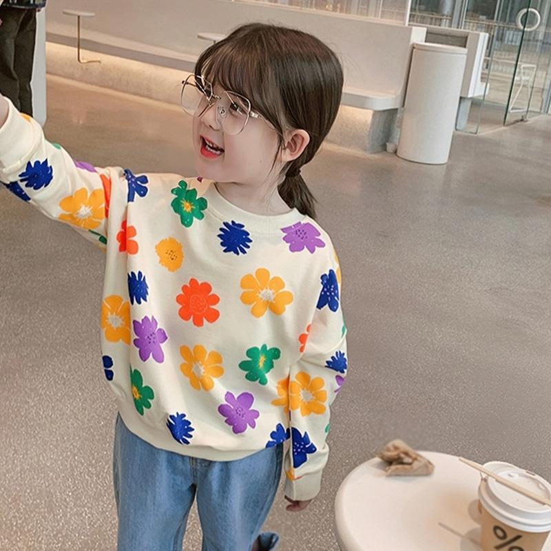 Blusa infantil de manga comprida com decote redondo e gola redonda para meninas