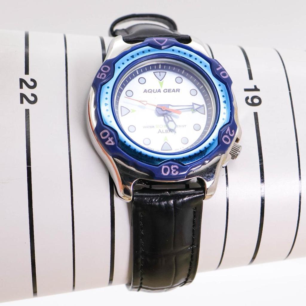 [USED] Working SEIKO ALBA AQUAGEAR rotating bezel leather watch 2084