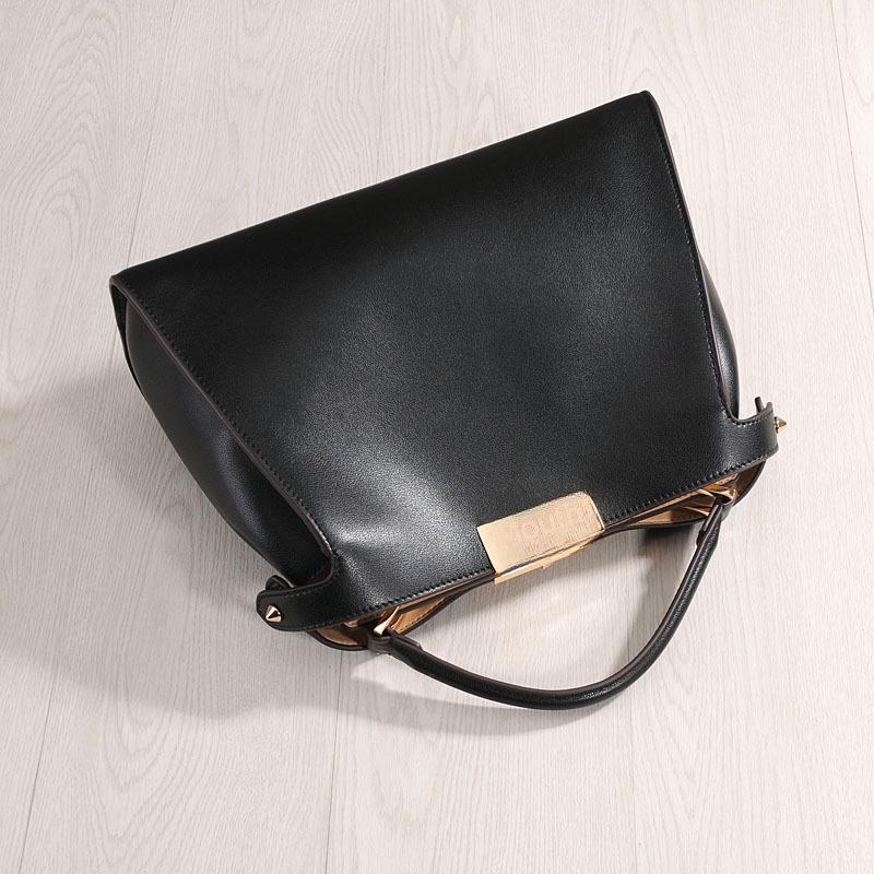 Borsa Reale da Donna in Vera Pelle 2024 con Fibbia Rotante, Design Grande Gatto, Borsa a Mano e a Spalla da Donna Versatile.