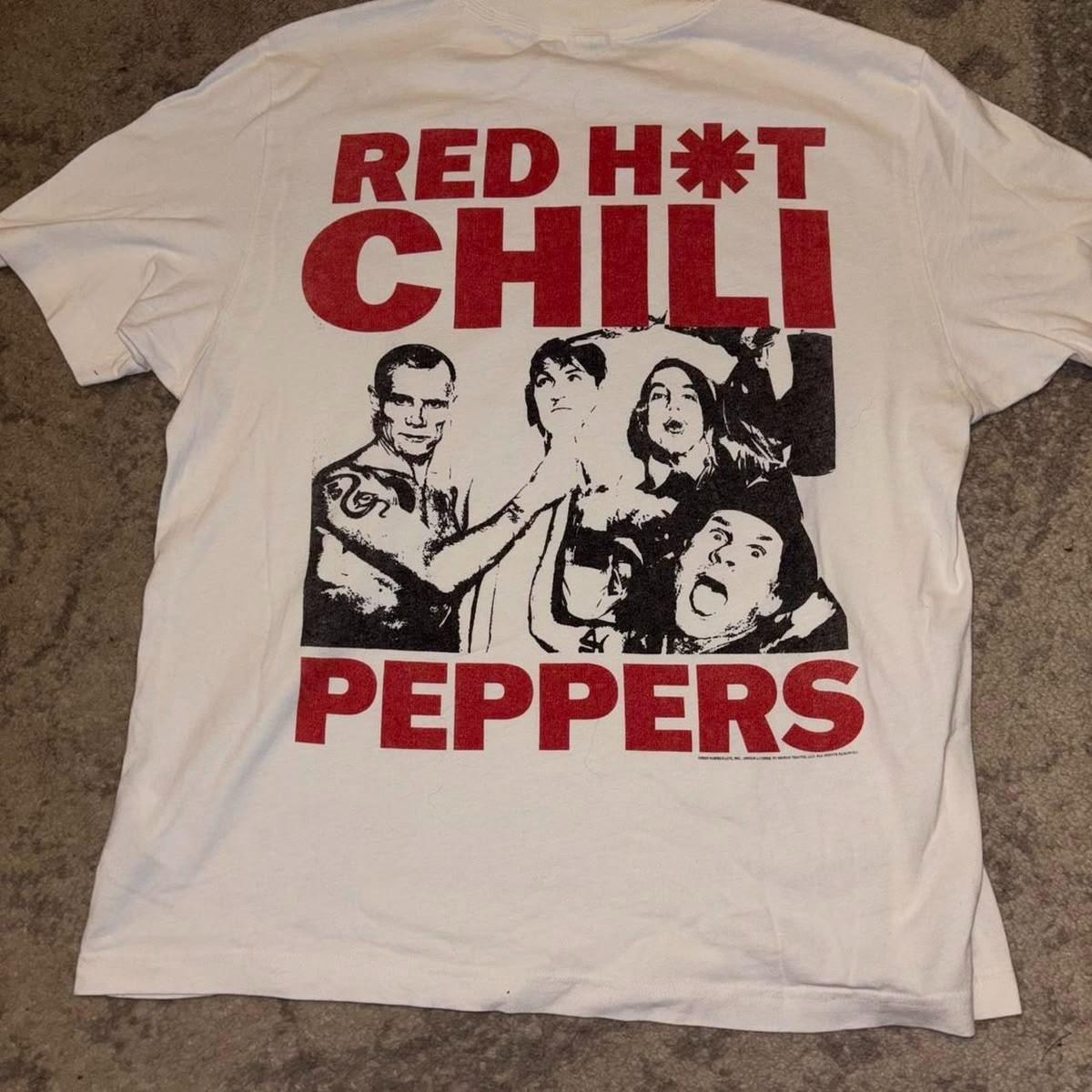 RHCP tee Red Hot Chili Peppers Shirt Vintage NI570 S