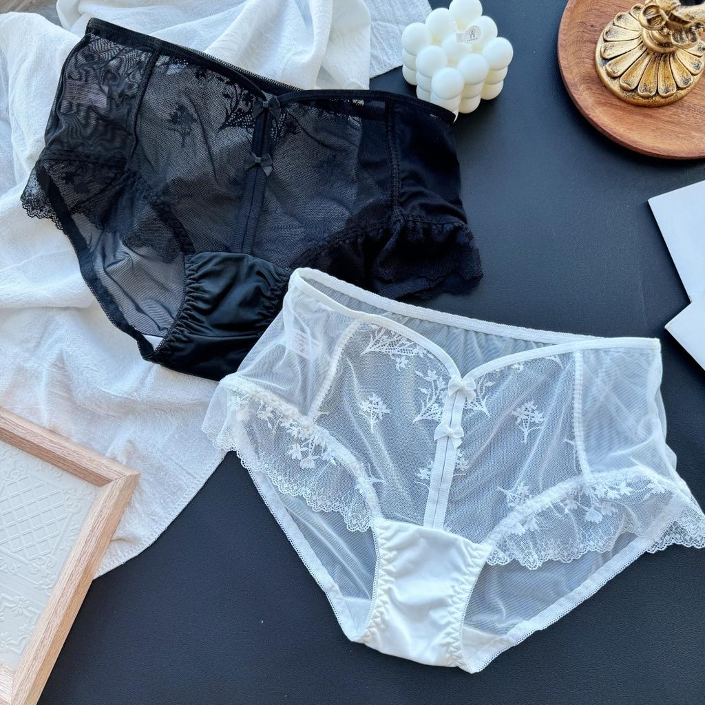 Ladies Spring and Summer Sexy Lace Deep V Flounder Mesh Triangle Briefs