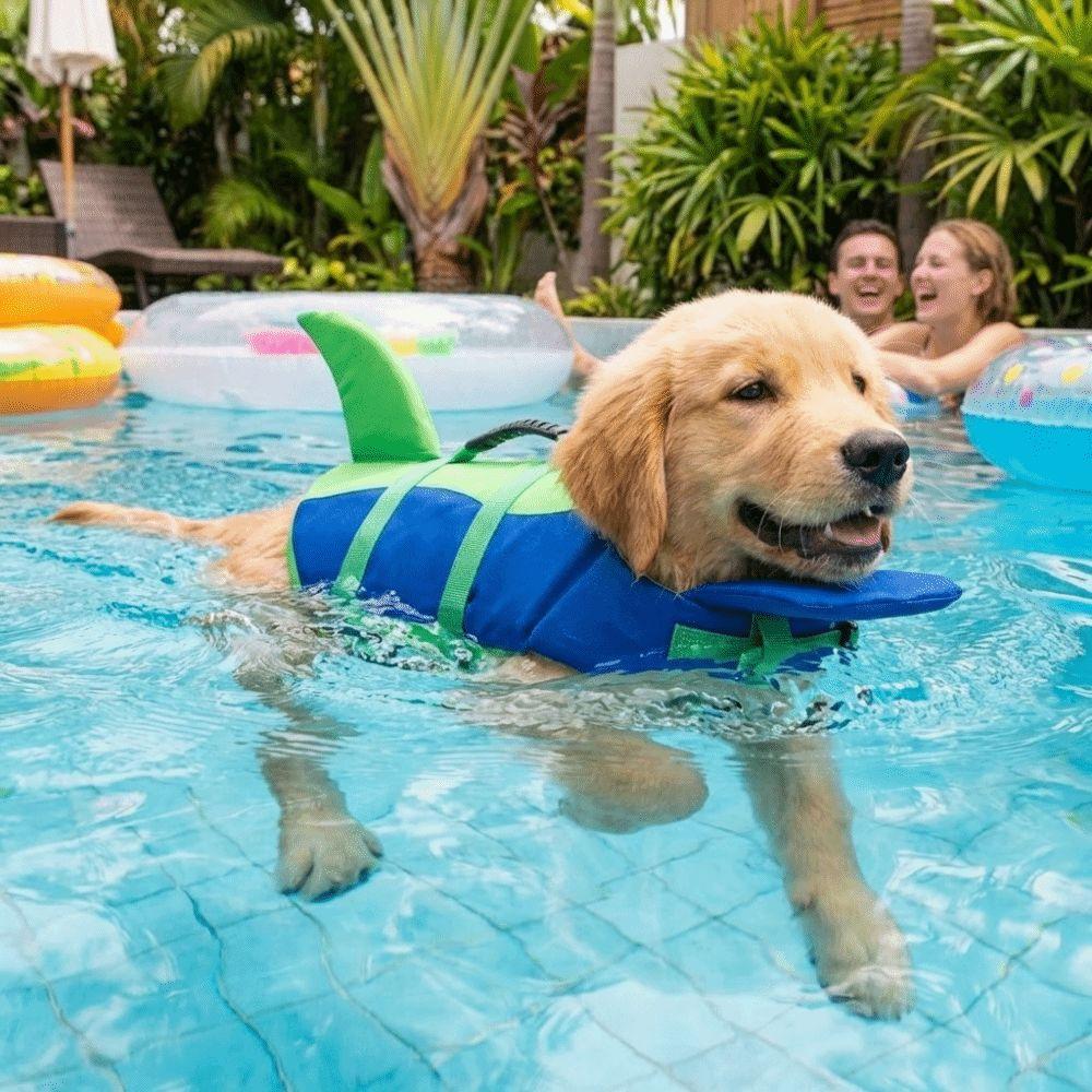 Shark Shape Dog Life Vest Adjustable Dog Life Preserver Dog Swimming Suit Boating Safety