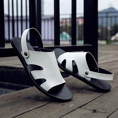 Sandales de mode pour homme Pantoufles d'extérieur en cuir Chaussures de plage à double usage Mode décontractée Demi-tongs Chaussures d'été pour homme Diapositives à semelle souple