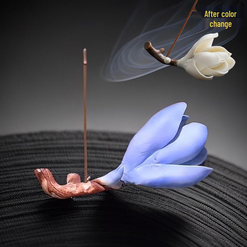 Handmade Ceramic Magnolia Incense Holder – Color-Changing Table Decoration for Tea Ceremony