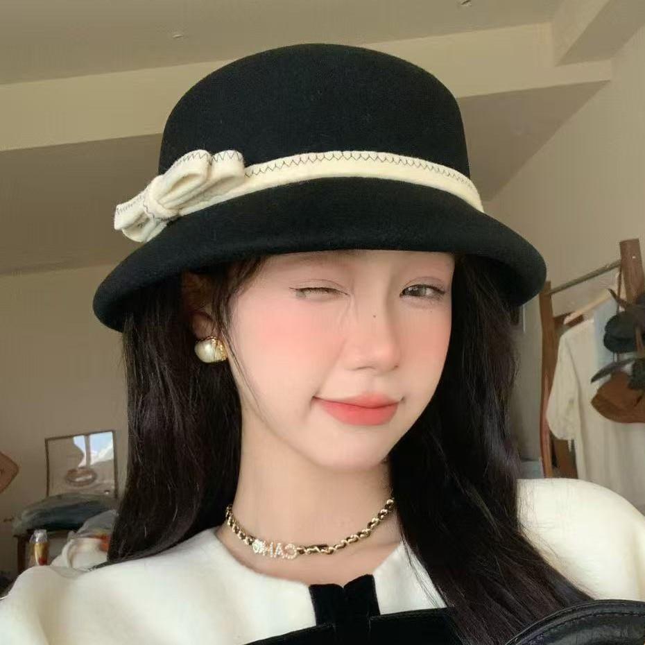 French Romantic High-end Lampshade Hat, Wool Top Hat, Women's Autumn/winter Warmth, Face-enhancing Little Hepburn Style Bucket Hat, Basin Hat