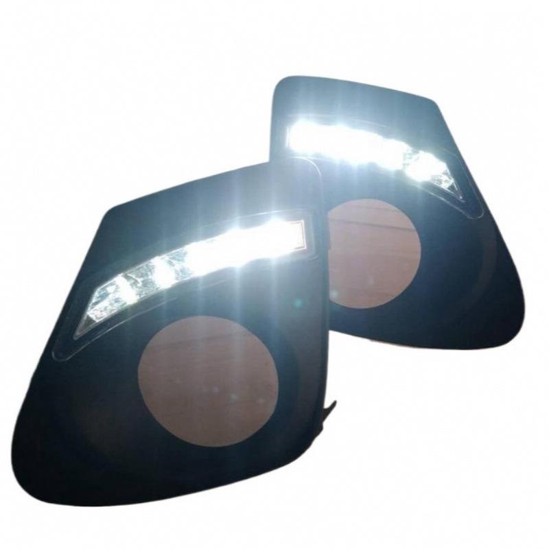 Lumini LED de zi și proiectoare de ceață față pentru Toyota Corolla 2010-2013