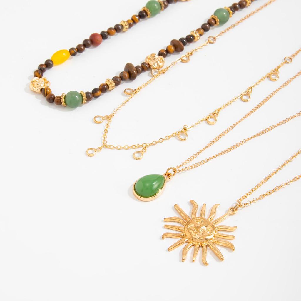 Sunflower Pendant Teardrop Jade Necklace: Versatile & Fashionable