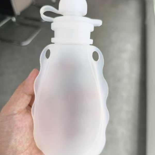 Silicone Baby Breast Milk Storage and Outdoor Water Bag