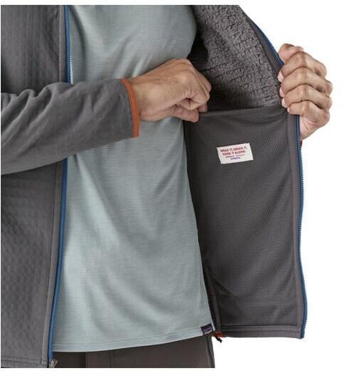 Куртка Patagonia R2 TechFace Jacket (83626) forge grey