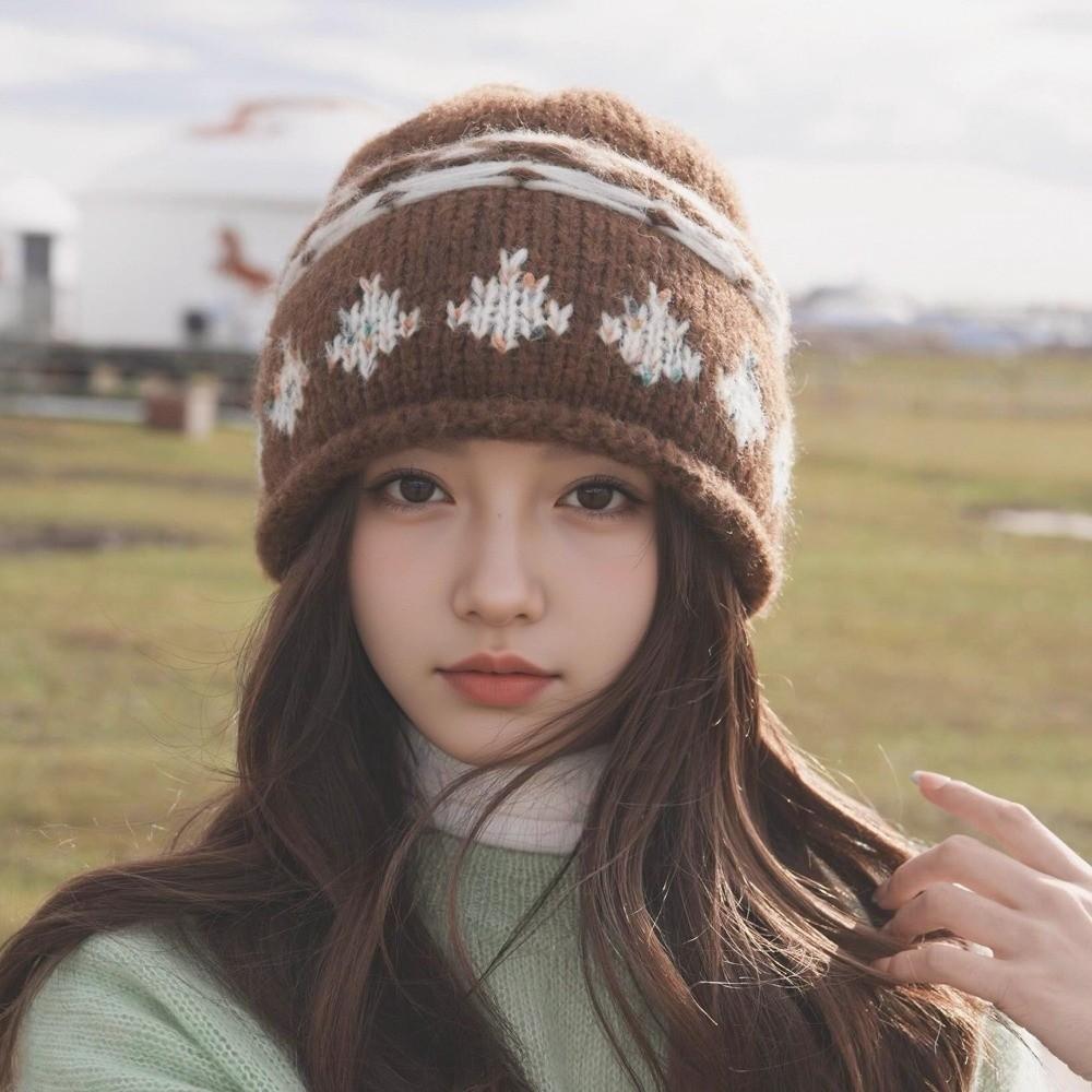 Knitted Retro Beanie Hat Warm Winter Cold Hat Vintage Style Jacquard Knitted Hat  Winter