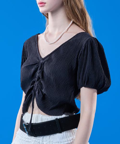 KOLEAT Cooling Pleated Ribbon Puff Crop Short Sleeve Tee [Black] V-Neck Ver.
