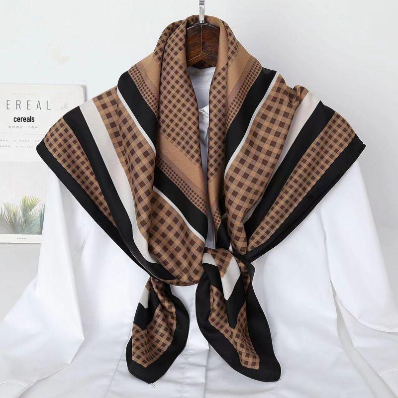 Black and White Animal Print Faux Silk Twill Scarf - 90x90CM Autumn/Winter Shawl for Women