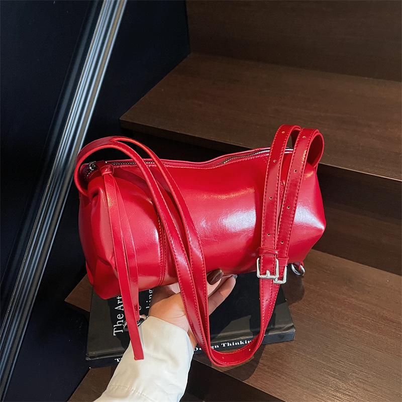 Today's popular high-end pillow bag women's new versatile niche retro fashion shoulder messenger bag