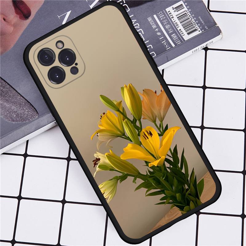 Lily Flowers Phone Case For iPhone 14 11 12 13 Mini Pro Max 8 7 6 6S Plus X SE 2020 XR XS Funda Case