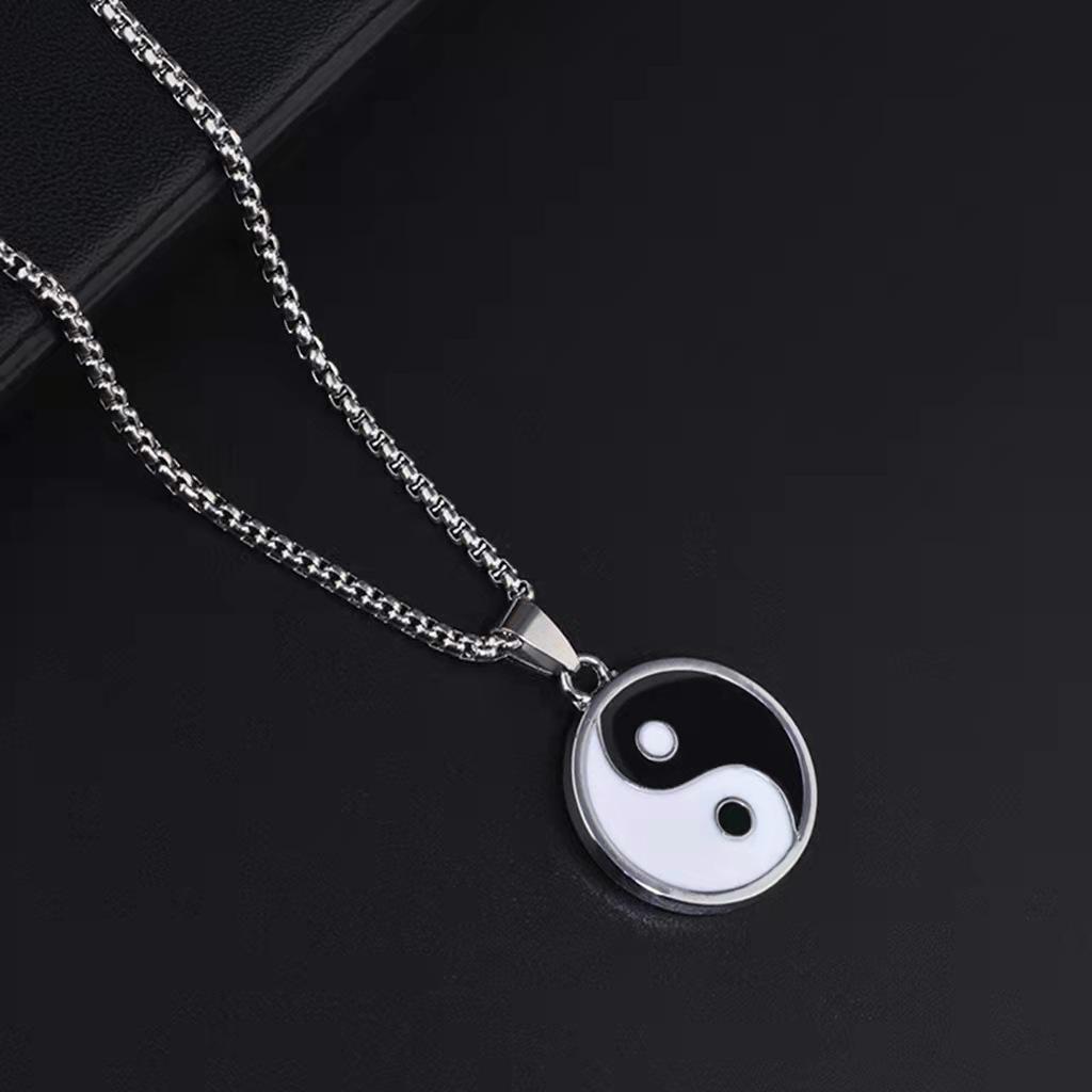 Creative Tai Chi Bagua Compass Titanium Steel Stainless Steel Necklace Bouncing Tide Accessories Pendant Sweater Chain Jewelry Chain