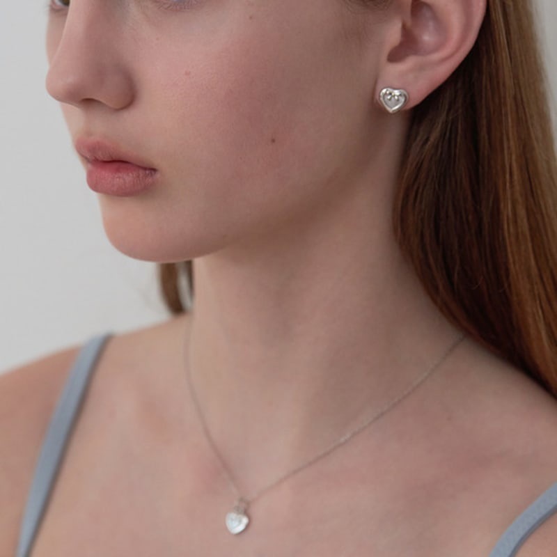 OVT-U Silver 925 Luna Pearl Ribbon Heart Earring