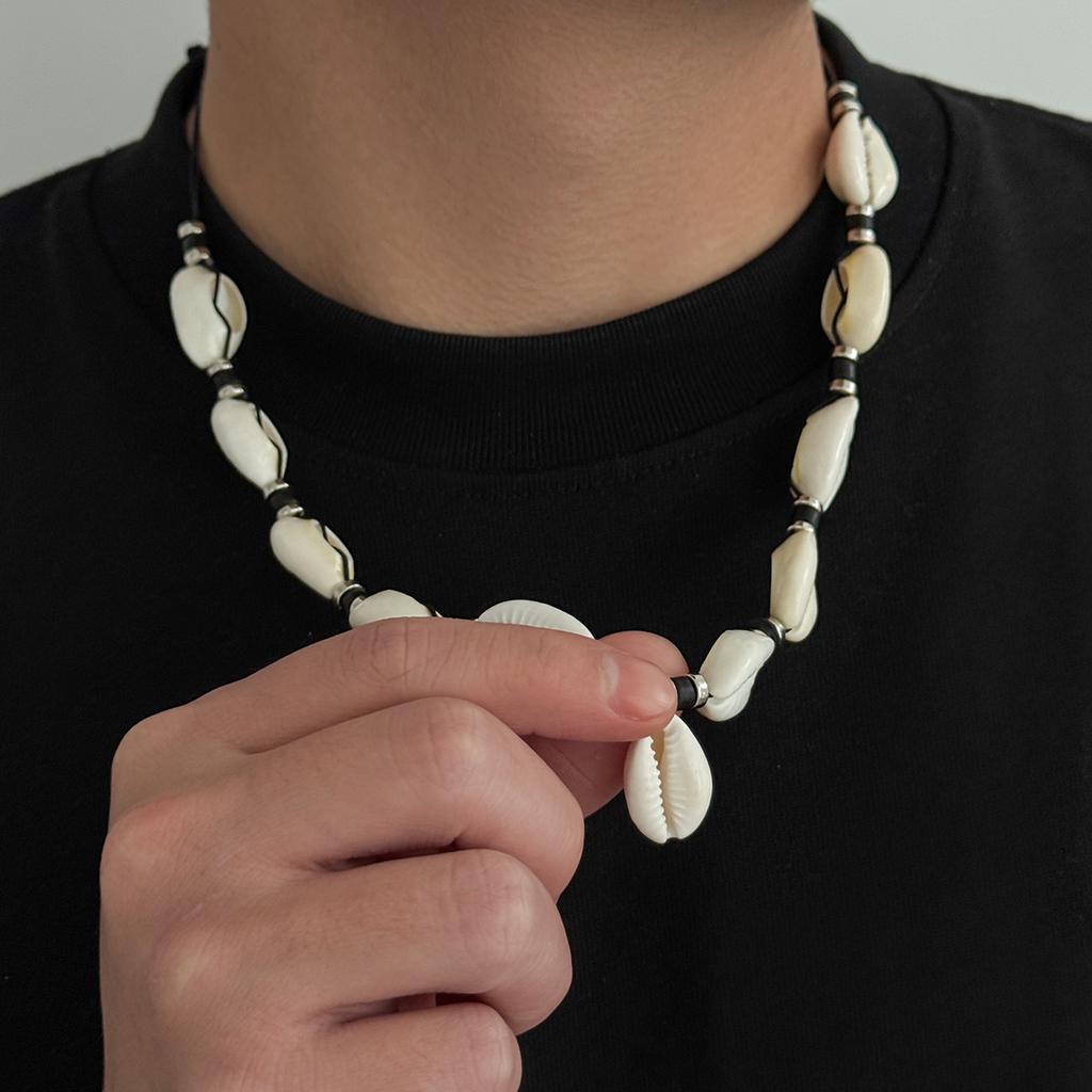 IngeSight.Z Creative Ethnic Coconut Husk Scallop Beaded Pendant Choker Necklace Summer Ocean Beach Vacation Collar Neck Jewelry