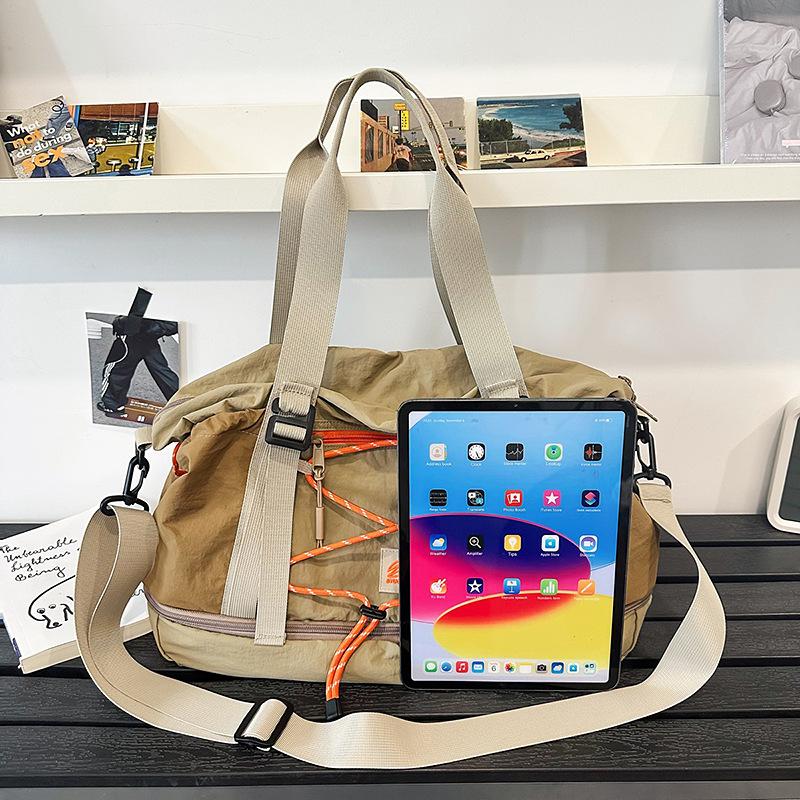 Shoulder Bag Nylon Water-Repellent Travel Bag with Separation Shoes Bags Fitness Bag