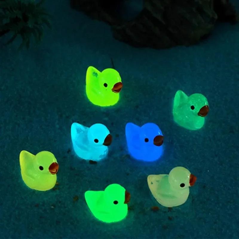 Neue 10 Stück Mini Leuchtende Enten Moos Mikrolandschaft Harzfiguren Entenfiguren Feengarten Zubehör Heimdeko