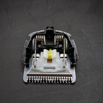 Electronice pentru frumusețe și sănătate – Aparate de ras electrice şi trimmere