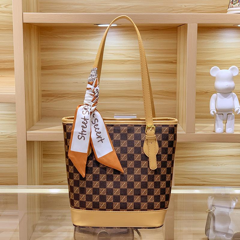 

Premium sense large capacity shoulder bag new women s bag plaid printing tote bag contrasting color women s bucket bag