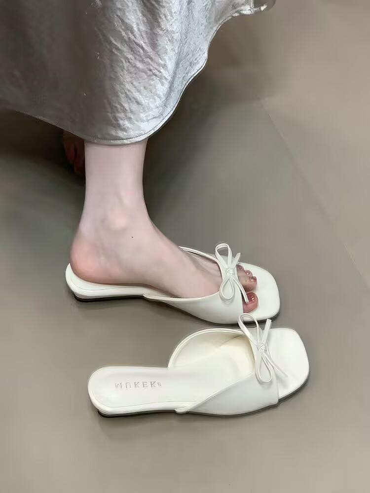 French gentle bow with cool slippers women's 2025 summer wear open toes with skirt temperament sandals